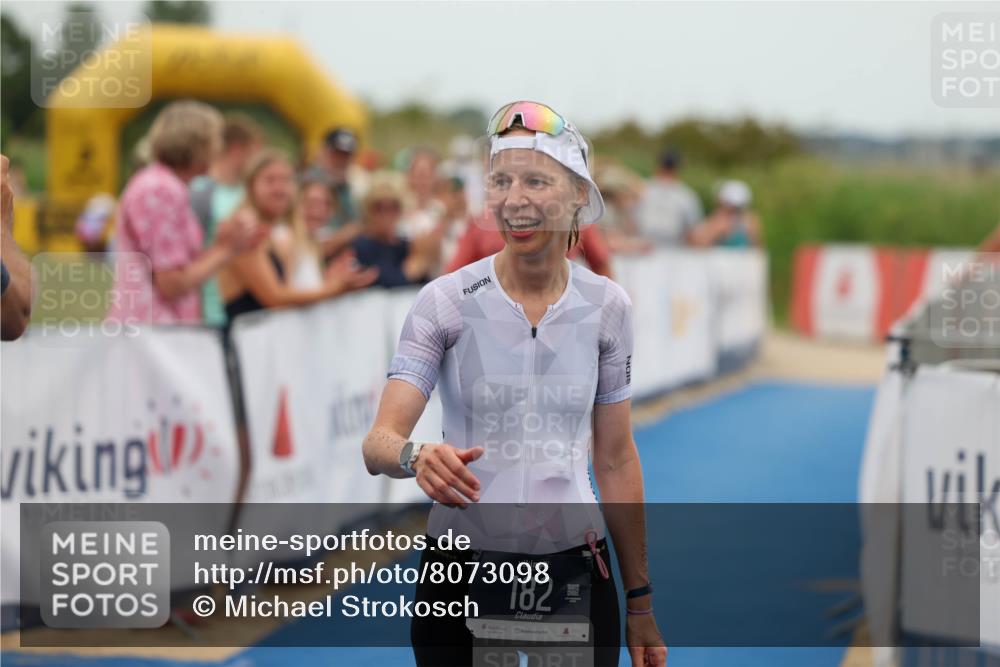 22.06.2025 - Viking Triathlon Michael Strokosch http://msf.ph/oto/8073098 22.06.2025 15:42:24 Ziel 64, 78, 182 meine-sportfotos.de