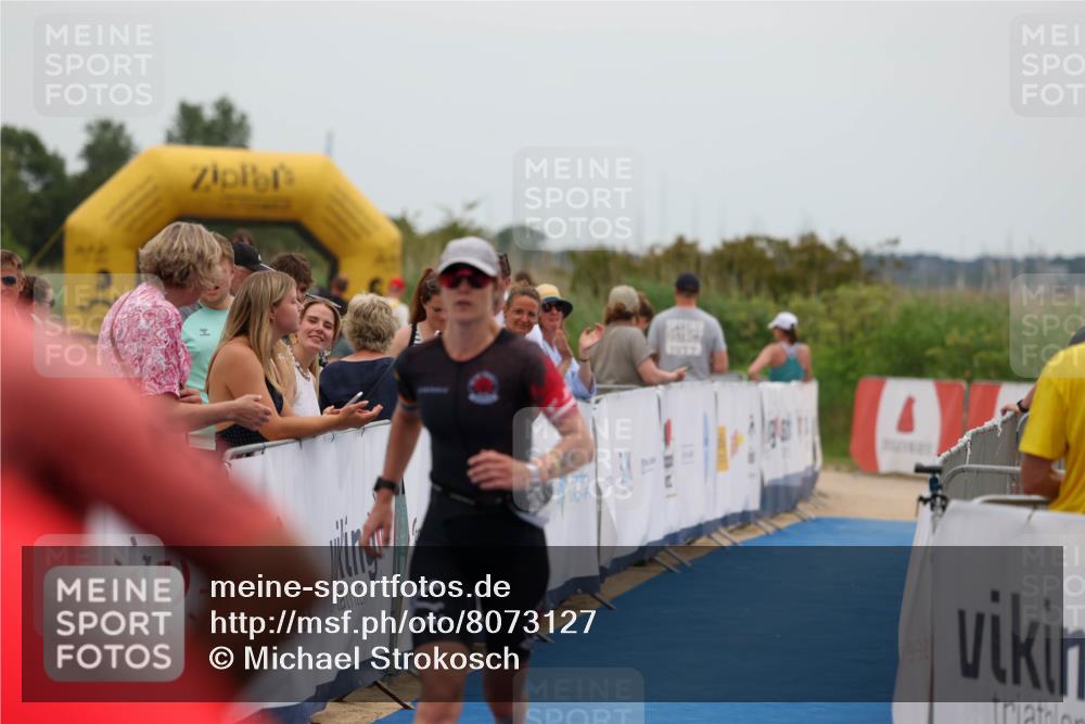 22.06.2025 - Viking Triathlon Michael Strokosch http://msf.ph/oto/8073127 22.06.2025 15:42:32 Ziel 221 meine-sportfotos.de