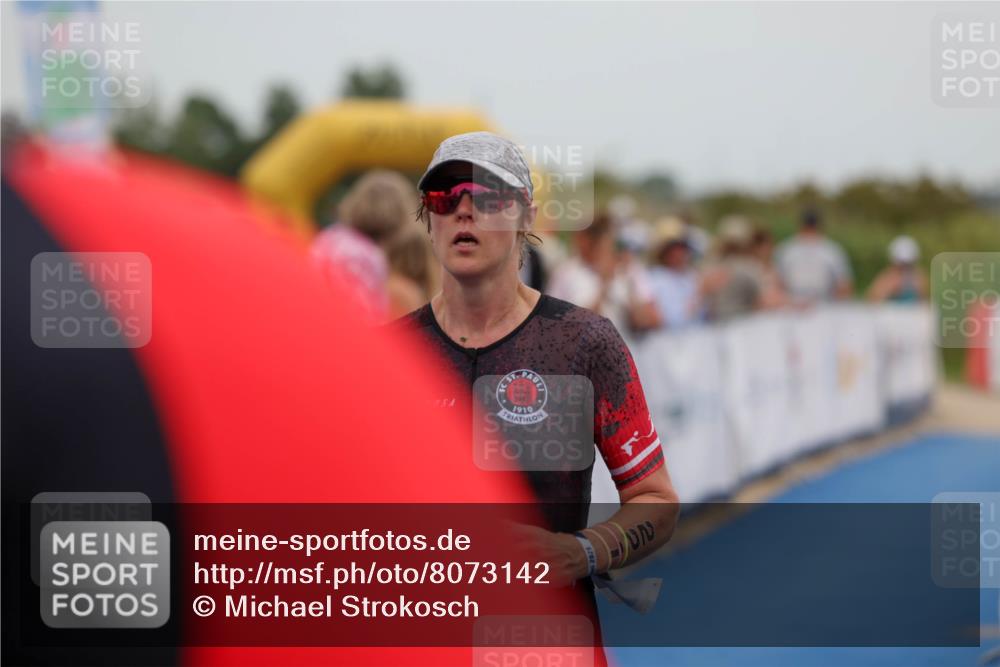 22.06.2025 - Viking Triathlon Michael Strokosch http://msf.ph/oto/8073142 22.06.2025 15:42:34 Ziel 221 meine-sportfotos.de
