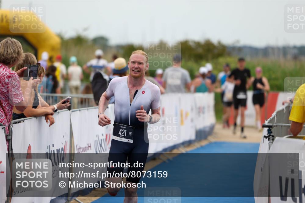 22.06.2025 - Viking Triathlon Michael Strokosch http://msf.ph/oto/8073159 22.06.2025 15:42:49 Ziel 421 meine-sportfotos.de