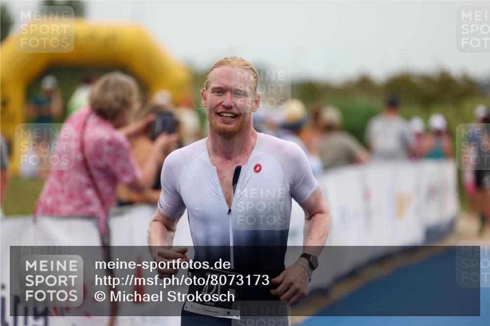 22.06.2025 - Viking Triathlon Michael Strokosch http://msf.ph/oto/8073173 22.06.2025 15:42:50 Ziel 421 meine-sportfotos.de