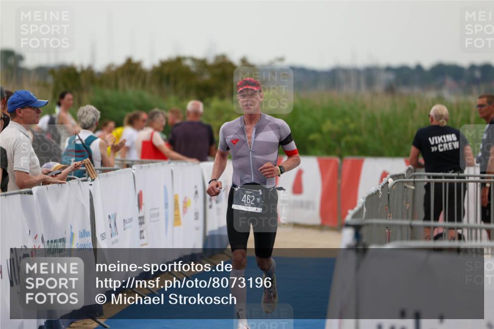 22.06.2025 - Viking Triathlon Michael Strokosch http://msf.ph/oto/8073196 22.06.2025 15:59:40 Ziel 462 meine-sportfotos.de