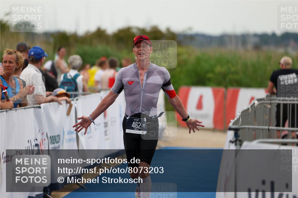 22.06.2025 - Viking Triathlon Michael Strokosch http://msf.ph/oto/8073203 22.06.2025 15:59:41 Ziel 462 meine-sportfotos.de