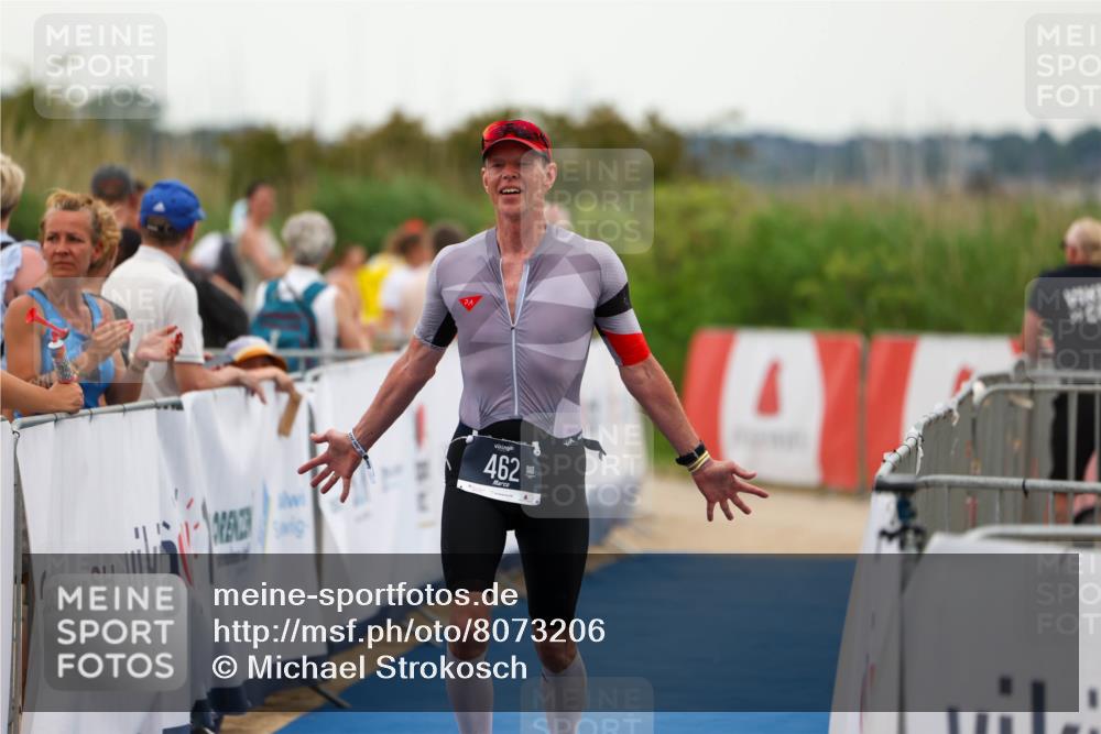 22.06.2025 - Viking Triathlon Michael Strokosch http://msf.ph/oto/8073206 22.06.2025 15:59:41 Ziel 462 meine-sportfotos.de