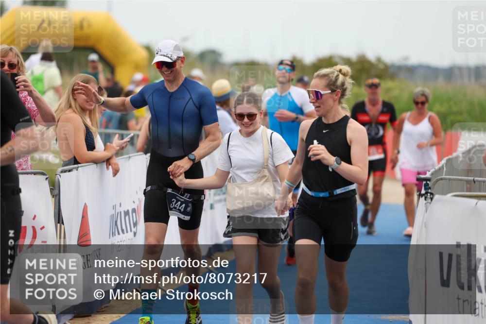 22.06.2025 - Viking Triathlon Michael Strokosch http://msf.ph/oto/8073217 22.06.2025 15:42:58 Ziel 304, 344, 389, 615 meine-sportfotos.de