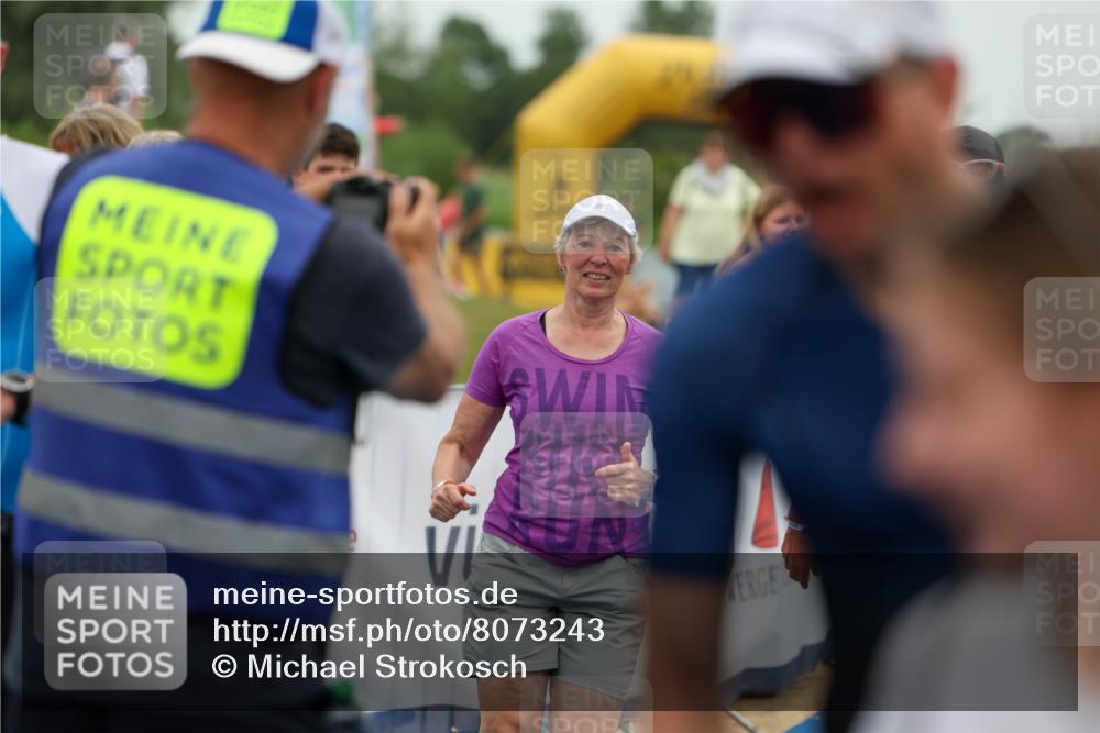 22.06.2025 - Viking Triathlon Michael Strokosch http://msf.ph/oto/8073243 22.06.2025 15:43:03 Ziel 304, 344, 389, 615 meine-sportfotos.de
