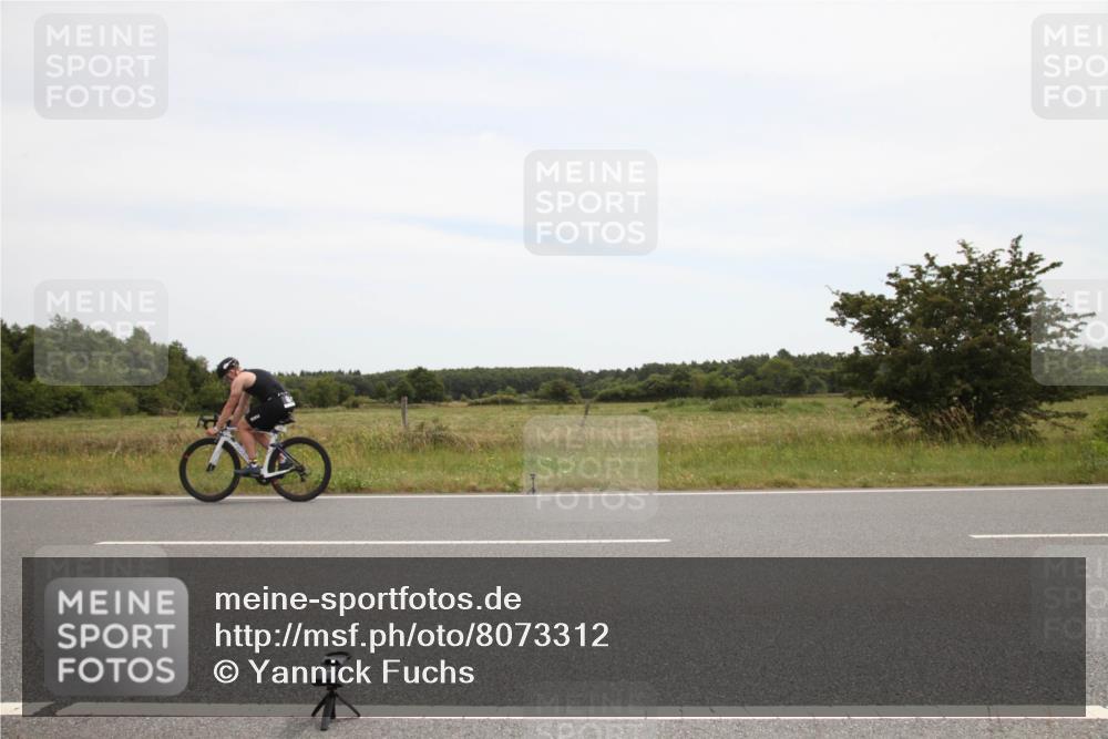 22.06.2025 - Viking Triathlon Yannick Fuchs http://msf.ph/oto/8073312 22.06.2025 12:45:39 Radfahren 147, 255, 312, 357, 395, 515, 535, 611 meine-sportfotos.de
