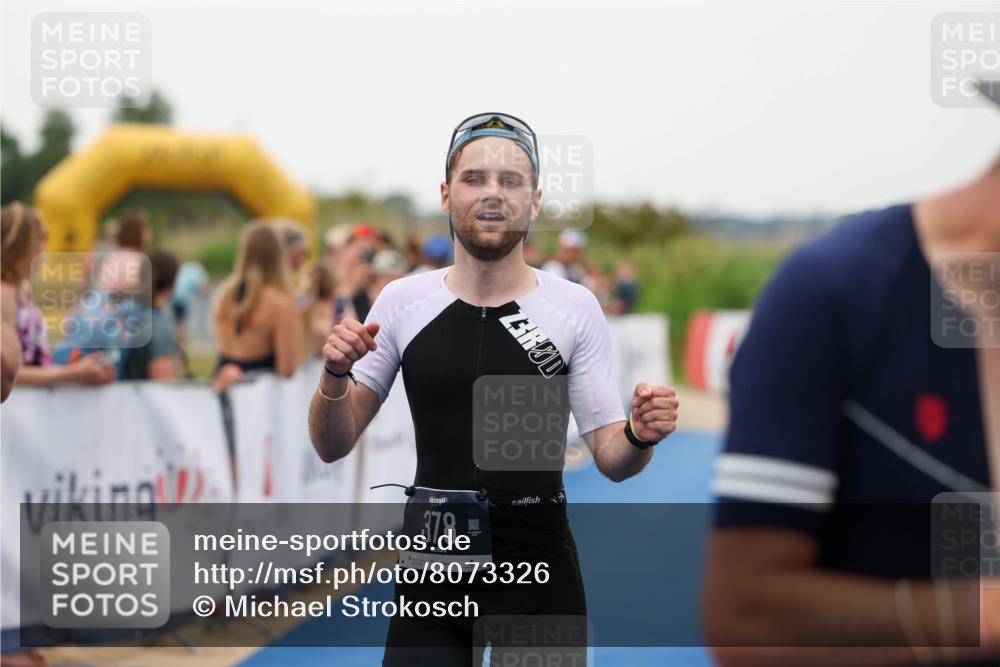 22.06.2025 - Viking Triathlon Michael Strokosch http://msf.ph/oto/8073326 22.06.2025 16:01:14 Ziel 54, 378 meine-sportfotos.de