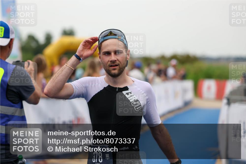 22.06.2025 - Viking Triathlon Michael Strokosch http://msf.ph/oto/8073337 22.06.2025 16:01:15 Ziel 54, 378 meine-sportfotos.de
