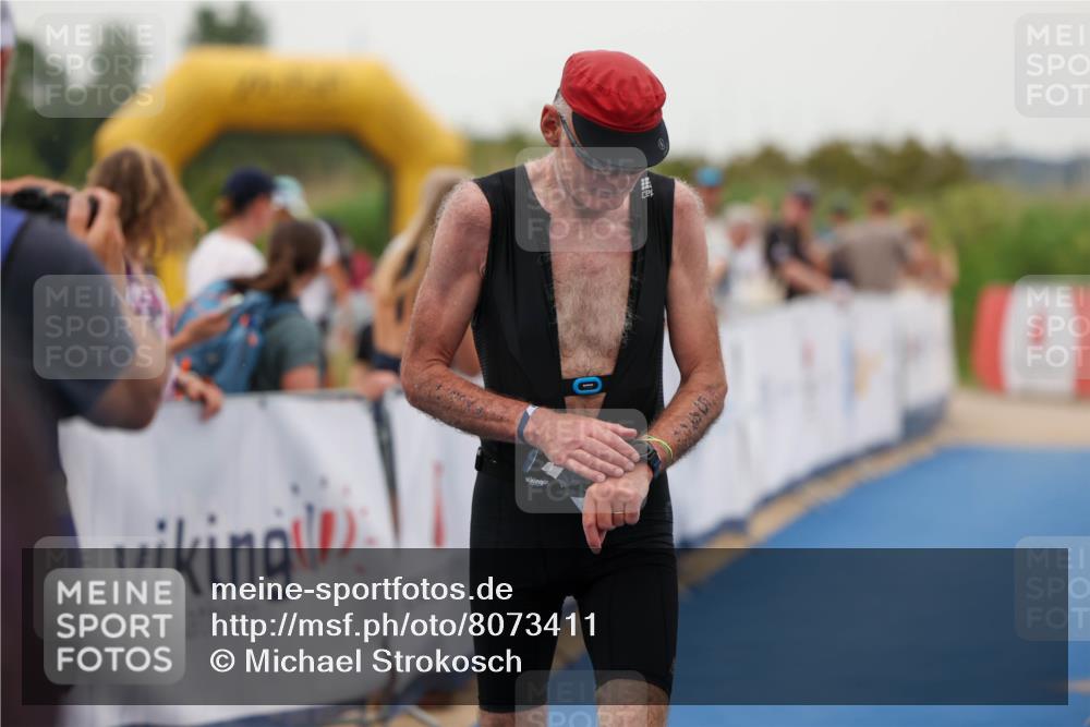 22.06.2025 - Viking Triathlon Michael Strokosch http://msf.ph/oto/8073411 22.06.2025 16:01:39 Ziel 291, 543 meine-sportfotos.de