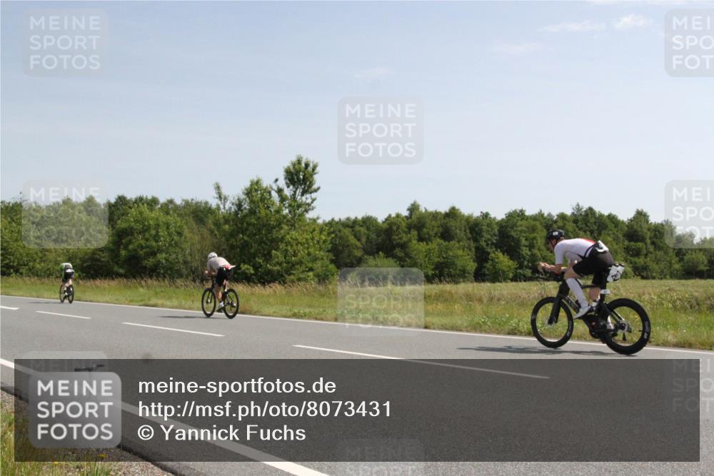 22.06.2025 - Viking Triathlon Yannick Fuchs http://msf.ph/oto/8073431 22.06.2025 11:06:18 Radfahren 78, 89, 153, 281, 376, 487, 642, 644 meine-sportfotos.de