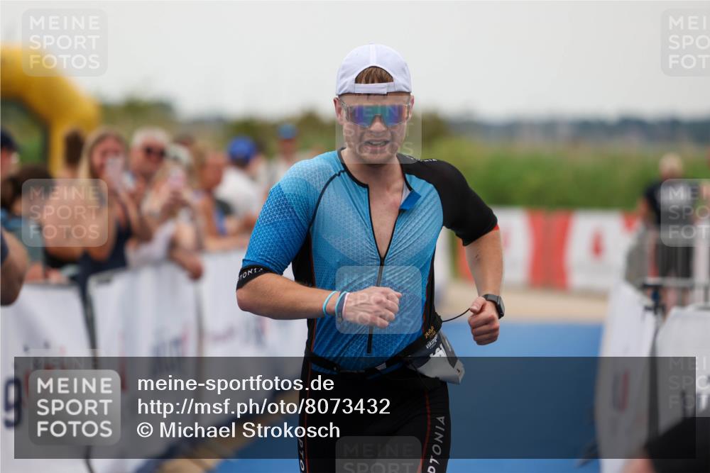 22.06.2025 - Viking Triathlon Michael Strokosch http://msf.ph/oto/8073432 22.06.2025 16:01:49 Ziel 121 meine-sportfotos.de