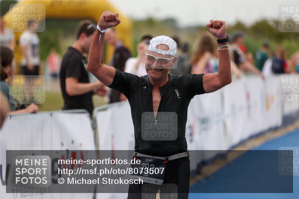 22.06.2025 - Viking Triathlon Michael Strokosch http://msf.ph/oto/8073507 22.06.2025 16:02:40 Ziel 283 meine-sportfotos.de