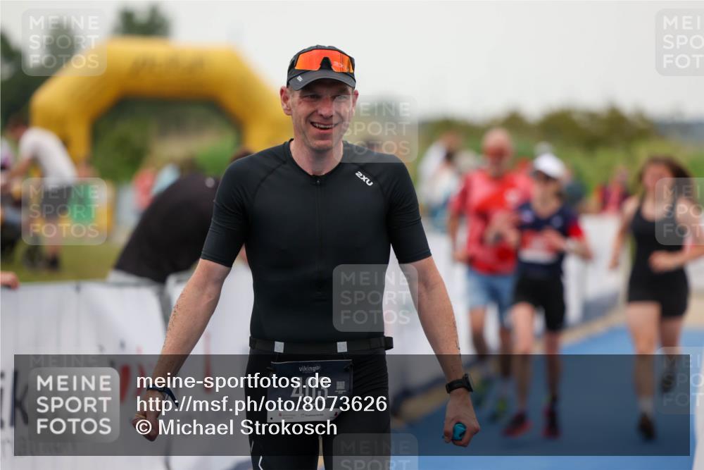 22.06.2025 - Viking Triathlon Michael Strokosch http://msf.ph/oto/8073626 22.06.2025 16:03:05 Ziel 403, 650 meine-sportfotos.de