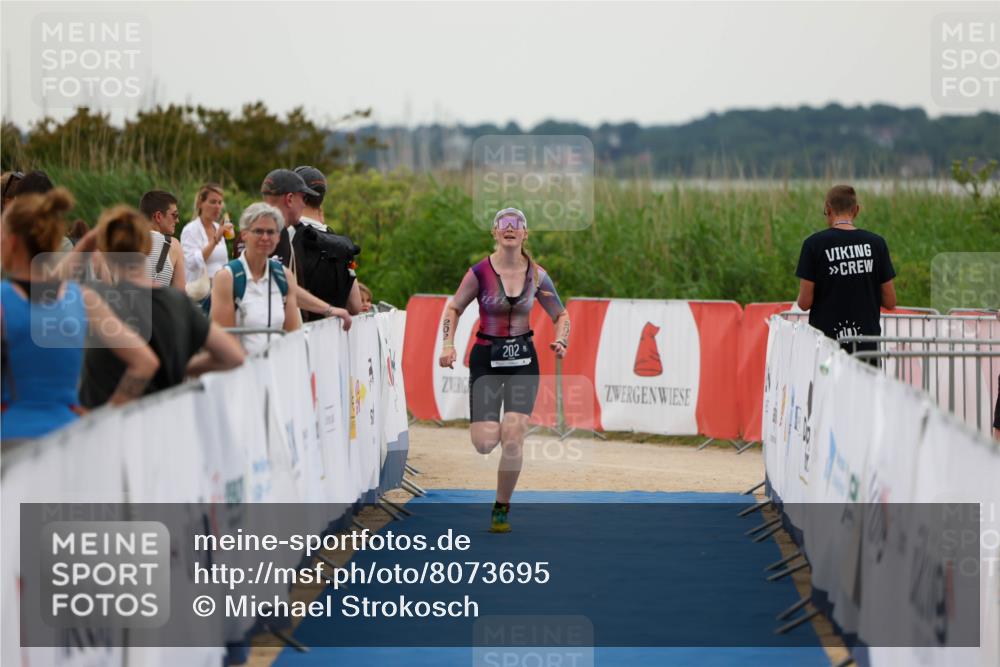 22.06.2025 - Viking Triathlon Michael Strokosch http://msf.ph/oto/8073695 22.06.2025 16:07:29 Ziel 202 meine-sportfotos.de