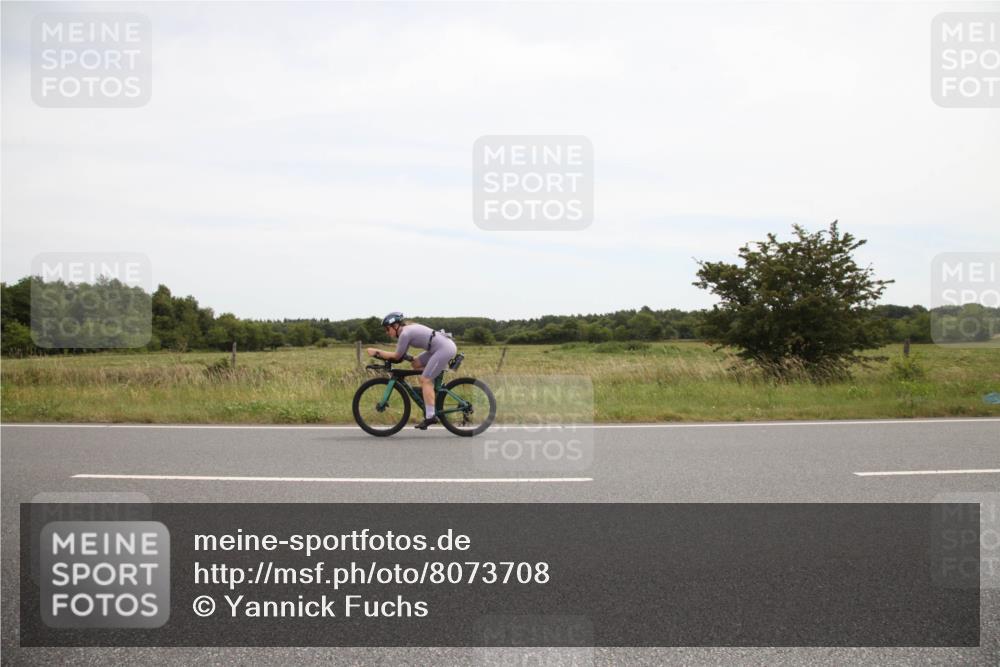 22.06.2025 - Viking Triathlon Yannick Fuchs http://msf.ph/oto/8073708 22.06.2025 12:50:58 Radfahren 75, 264, 317, 436, 507, 630 meine-sportfotos.de