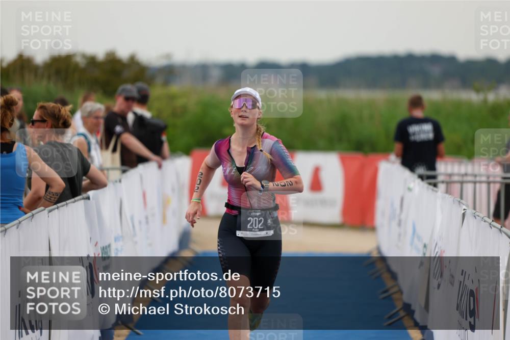22.06.2025 - Viking Triathlon Michael Strokosch http://msf.ph/oto/8073715 22.06.2025 16:07:31 Ziel 202 meine-sportfotos.de