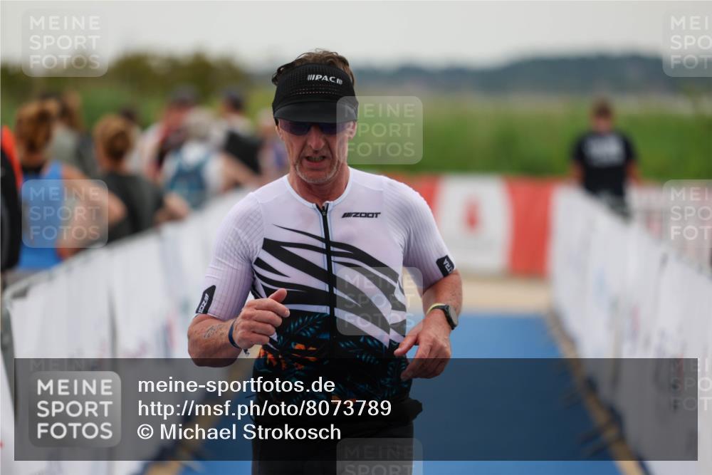 22.06.2025 - Viking Triathlon Michael Strokosch http://msf.ph/oto/8073789 22.06.2025 16:07:47 Ziel  meine-sportfotos.de