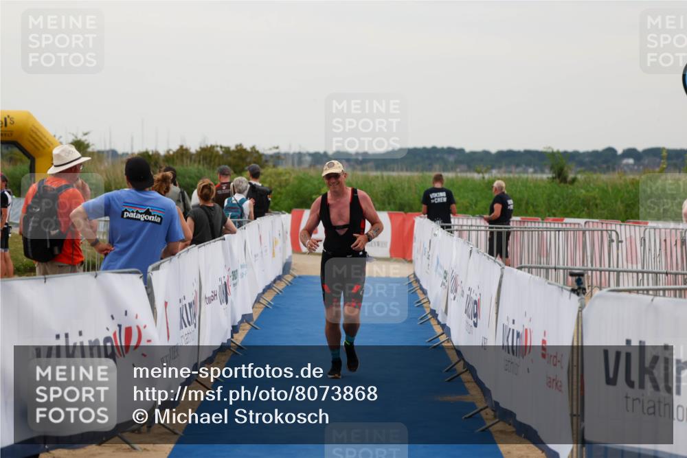 22.06.2025 - Viking Triathlon Michael Strokosch http://msf.ph/oto/8073868 22.06.2025 16:08:13 Ziel 327 meine-sportfotos.de