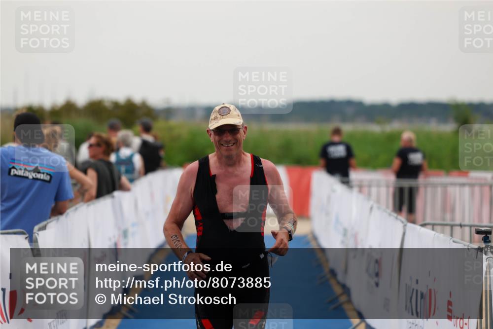22.06.2025 - Viking Triathlon Michael Strokosch http://msf.ph/oto/8073885 22.06.2025 16:08:14 Ziel 327 meine-sportfotos.de