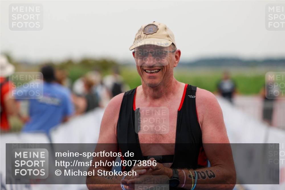 22.06.2025 - Viking Triathlon Michael Strokosch http://msf.ph/oto/8073896 22.06.2025 16:08:16 Ziel 327 meine-sportfotos.de