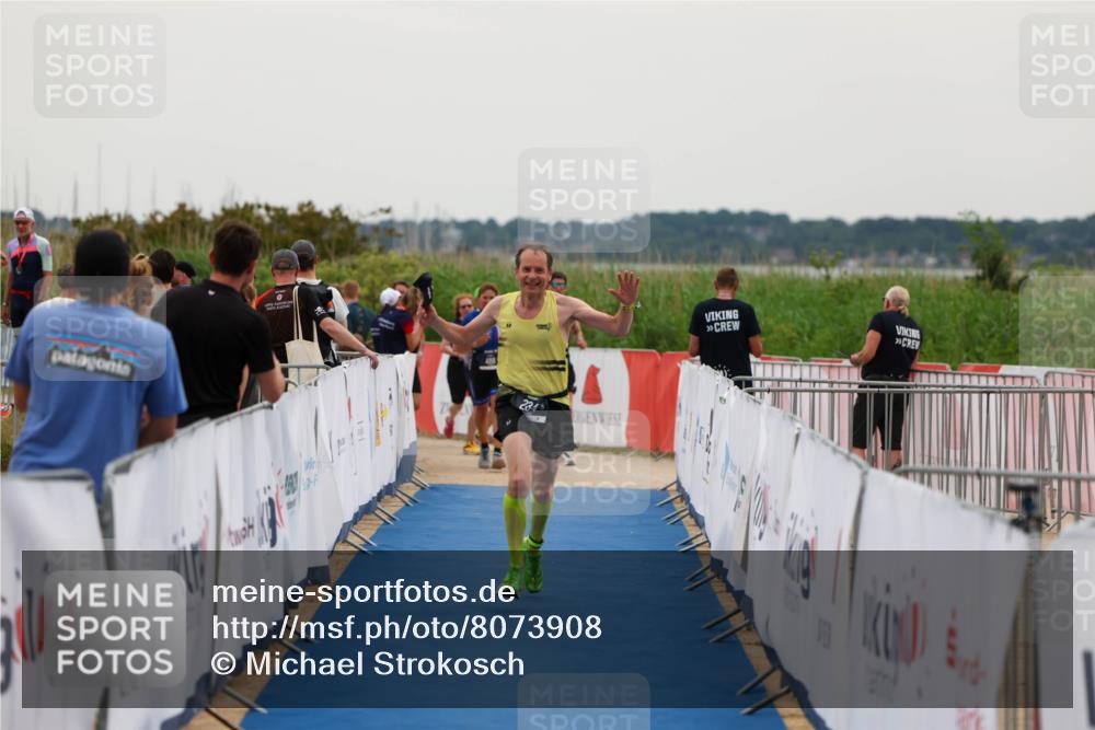 22.06.2025 - Viking Triathlon Michael Strokosch http://msf.ph/oto/8073908 22.06.2025 16:08:59 Ziel 234 meine-sportfotos.de