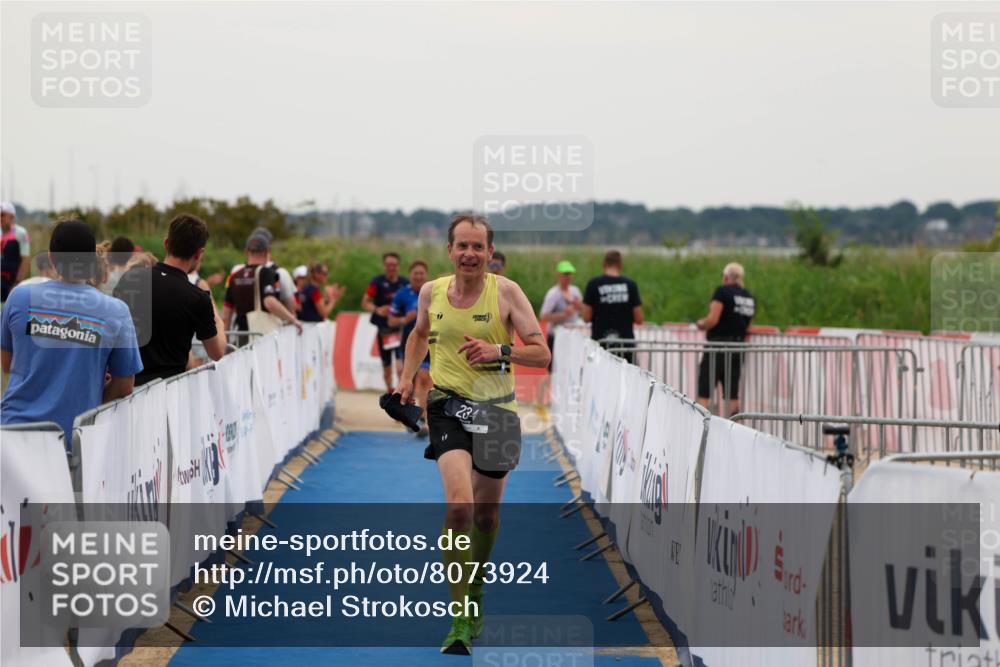 22.06.2025 - Viking Triathlon Michael Strokosch http://msf.ph/oto/8073924 22.06.2025 16:09:00 Ziel 234 meine-sportfotos.de