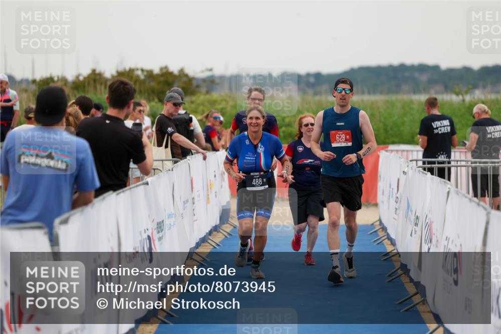 22.06.2025 - Viking Triathlon Michael Strokosch http://msf.ph/oto/8073945 22.06.2025 16:09:04 Ziel 234, 488, 621 meine-sportfotos.de