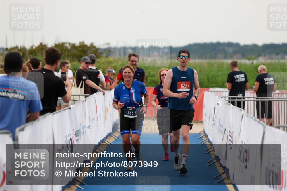 22.06.2025 - Viking Triathlon Michael Strokosch http://msf.ph/oto/8073949 22.06.2025 16:09:04 Ziel 234, 488, 621 meine-sportfotos.de