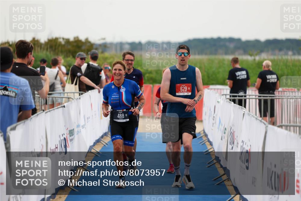22.06.2025 - Viking Triathlon Michael Strokosch http://msf.ph/oto/8073957 22.06.2025 16:09:05 Ziel 234, 488, 621 meine-sportfotos.de