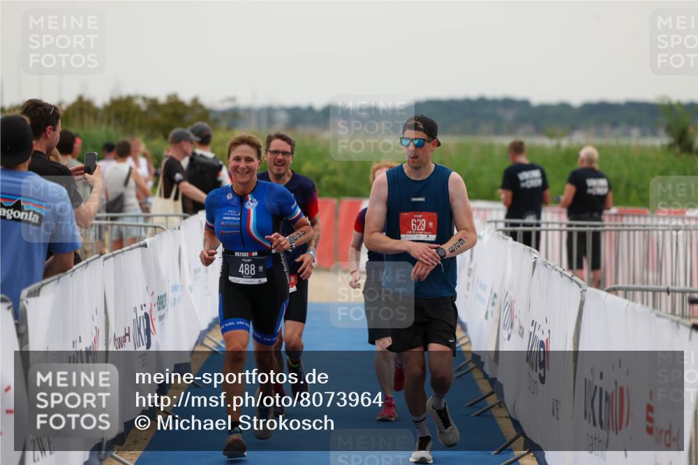 22.06.2025 - Viking Triathlon Michael Strokosch http://msf.ph/oto/8073964 22.06.2025 16:09:05 Ziel 234, 488, 621 meine-sportfotos.de
