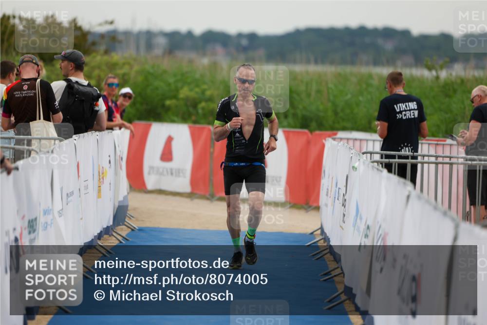 22.06.2025 - Viking Triathlon Michael Strokosch http://msf.ph/oto/8074005 22.06.2025 16:09:19 Ziel 523 meine-sportfotos.de