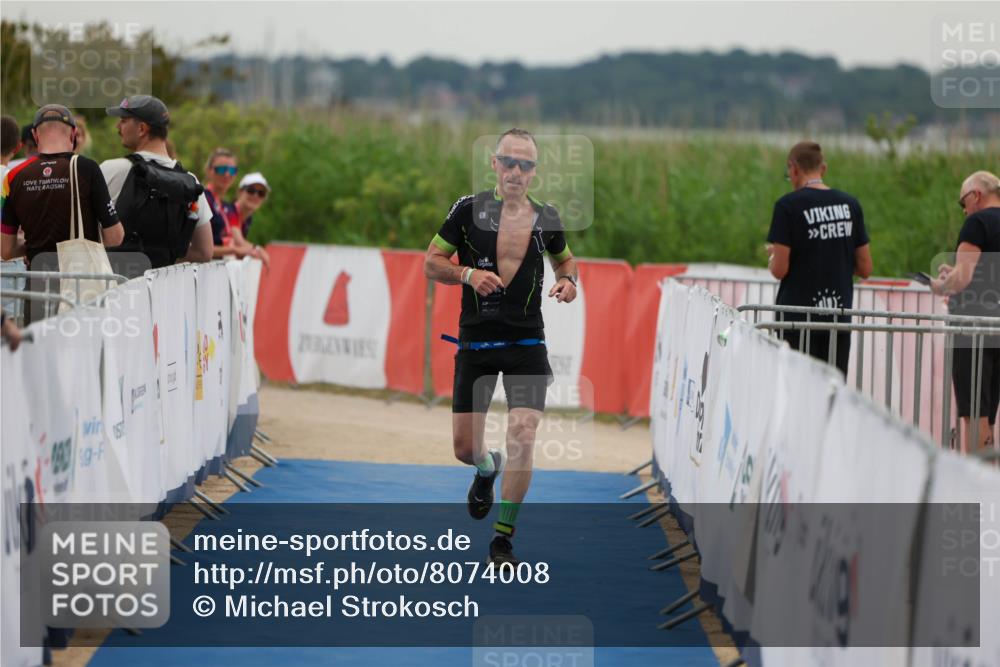 22.06.2025 - Viking Triathlon Michael Strokosch http://msf.ph/oto/8074008 22.06.2025 16:09:19 Ziel 523 meine-sportfotos.de