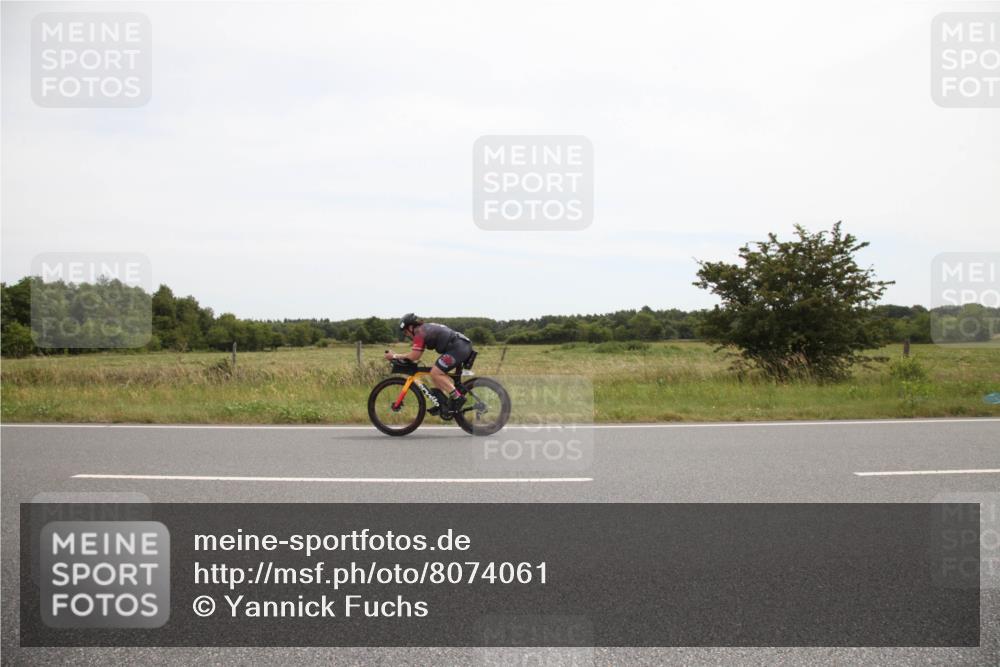 22.06.2025 - Viking Triathlon Yannick Fuchs http://msf.ph/oto/8074061 22.06.2025 12:56:15 Radfahren 139, 266, 552 meine-sportfotos.de