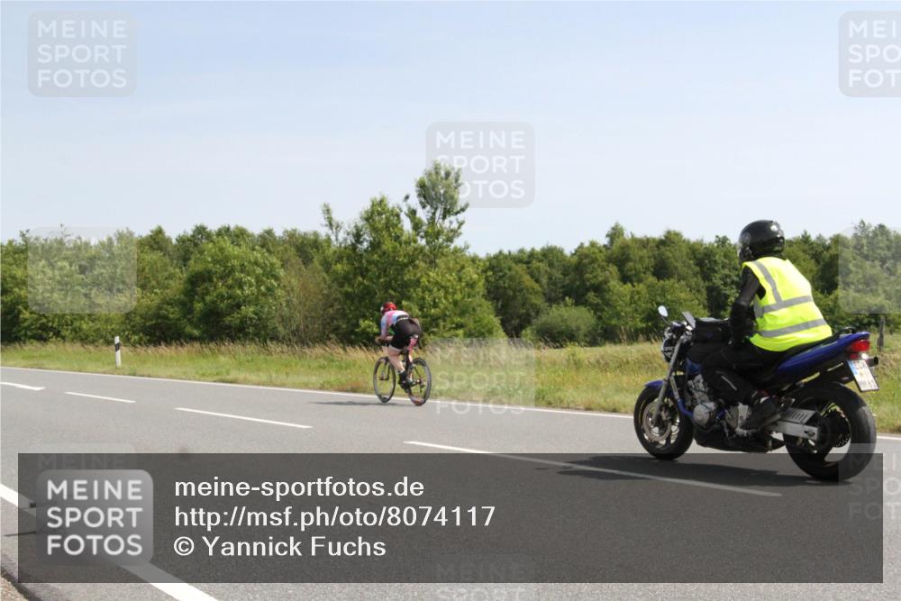 22.06.2025 - Viking Triathlon Yannick Fuchs http://msf.ph/oto/8074117 22.06.2025 11:16:27 Radfahren 184, 301, 605 meine-sportfotos.de