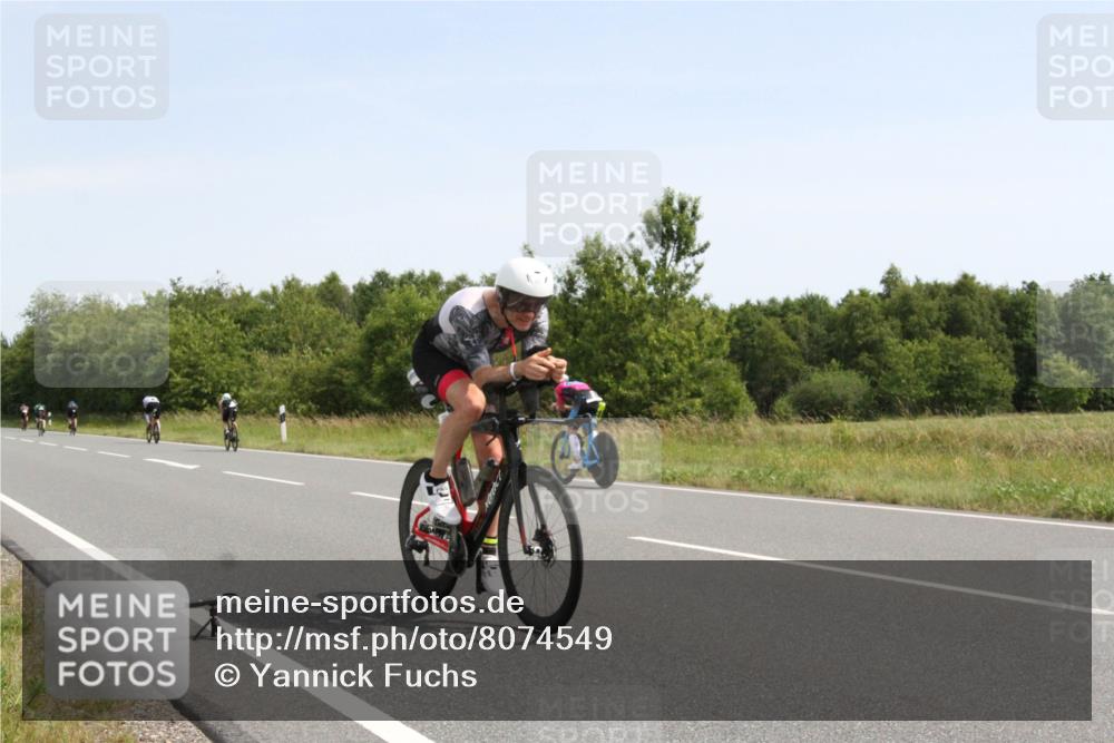 22.06.2025 - Viking Triathlon Yannick Fuchs http://msf.ph/oto/8074549 22.06.2025 11:25:37 Radfahren 9, 286, 401, 500, 534 meine-sportfotos.de