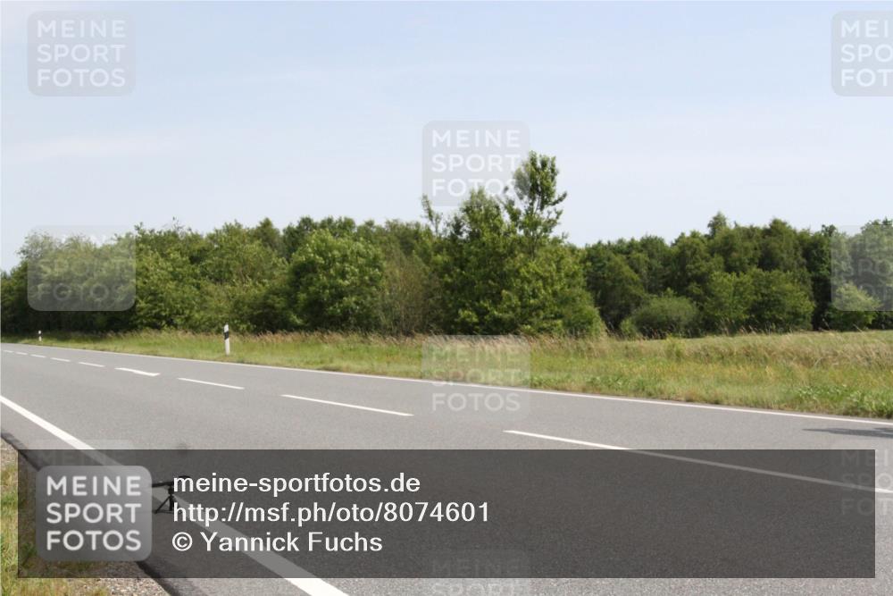 22.06.2025 - Viking Triathlon Yannick Fuchs http://msf.ph/oto/8074601 22.06.2025 11:27:04 Radfahren 145, 167, 368 meine-sportfotos.de