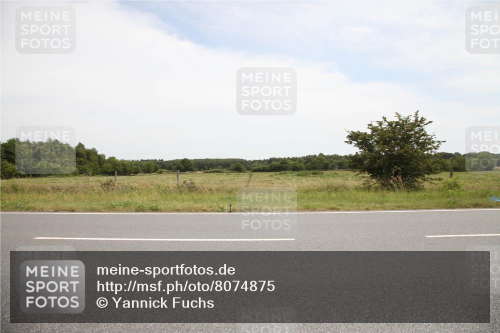 22.06.2025 - Viking Triathlon Yannick Fuchs http://msf.ph/oto/8074875 22.06.2025 13:17:09 Radfahren 256, 484 meine-sportfotos.de