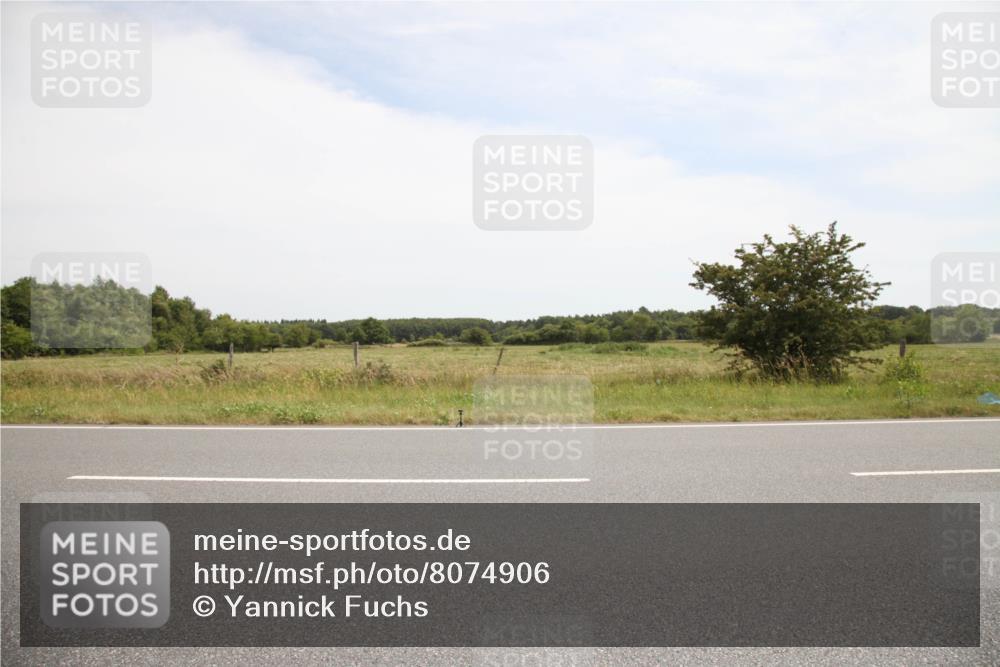 22.06.2025 - Viking Triathlon Yannick Fuchs http://msf.ph/oto/8074906 22.06.2025 13:18:41 Radfahren 69, 452 meine-sportfotos.de