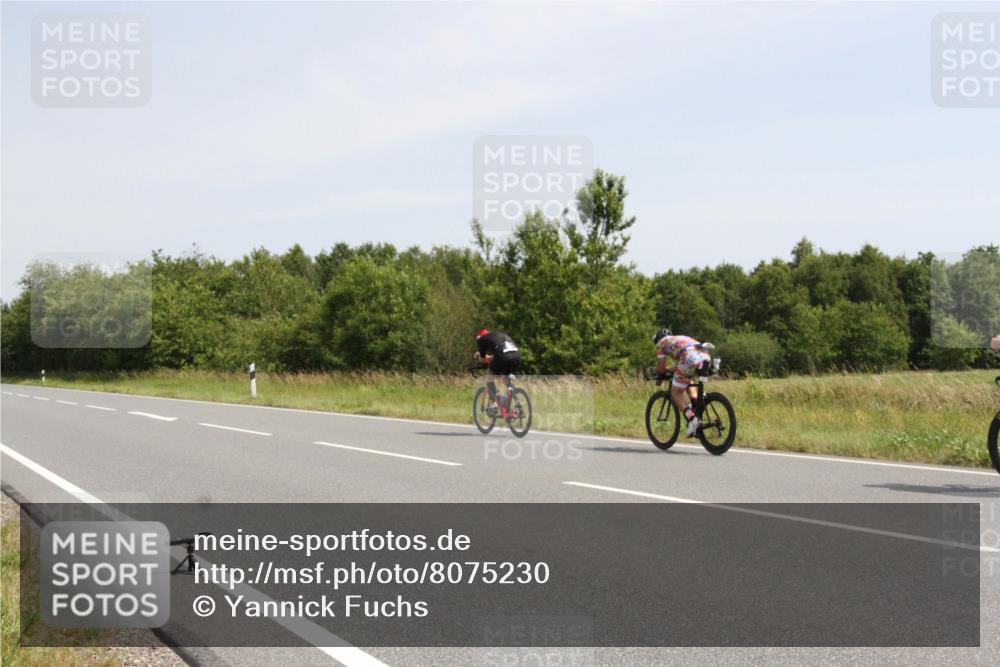 22.06.2025 - Viking Triathlon Yannick Fuchs http://msf.ph/oto/8075230 22.06.2025 11:41:21 Radfahren 42, 80, 351, 382, 430, 517, 532 meine-sportfotos.de