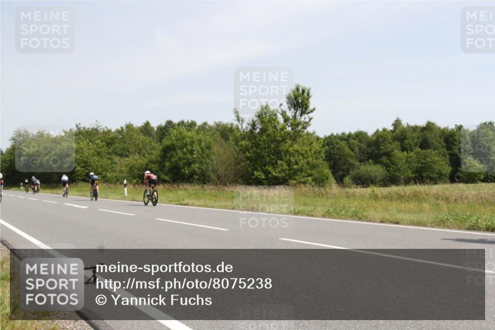 22.06.2025 - Viking Triathlon Yannick Fuchs http://msf.ph/oto/8075238 22.06.2025 11:41:26 Radfahren 60, 70, 80, 233, 351, 382, 620 meine-sportfotos.de