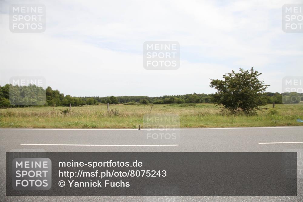 22.06.2025 - Viking Triathlon Yannick Fuchs http://msf.ph/oto/8075243 22.06.2025 13:26:07 Radfahren  meine-sportfotos.de
