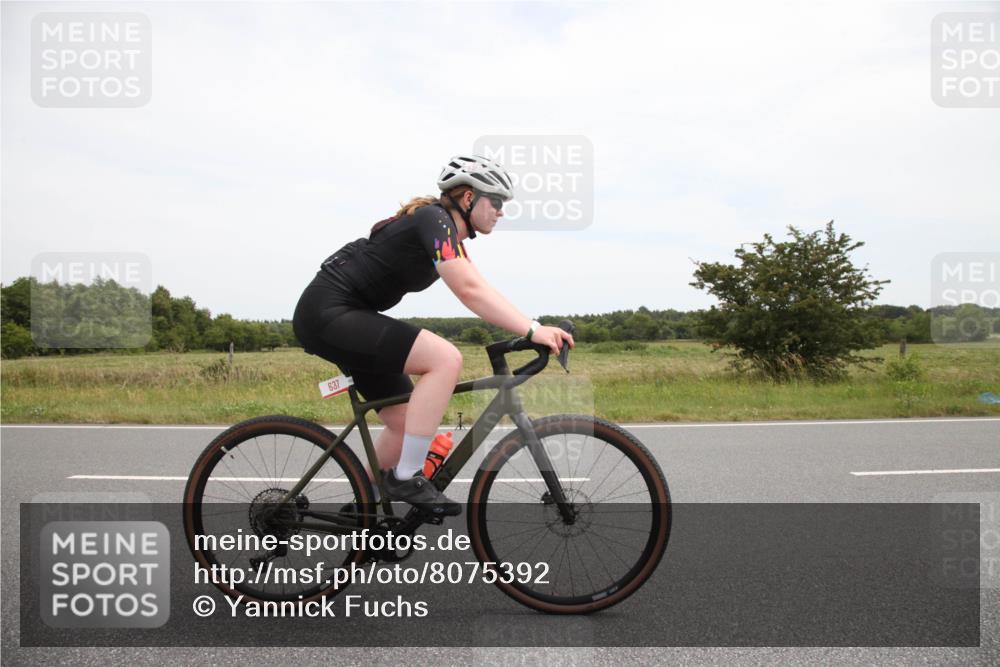 22.06.2025 - Viking Triathlon Yannick Fuchs http://msf.ph/oto/8075392 22.06.2025 13:37:35 Radfahren 637 meine-sportfotos.de