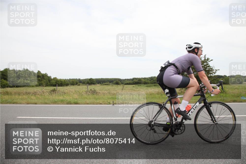 22.06.2025 - Viking Triathlon Yannick Fuchs http://msf.ph/oto/8075414 22.06.2025 13:41:02 Radfahren 441 meine-sportfotos.de