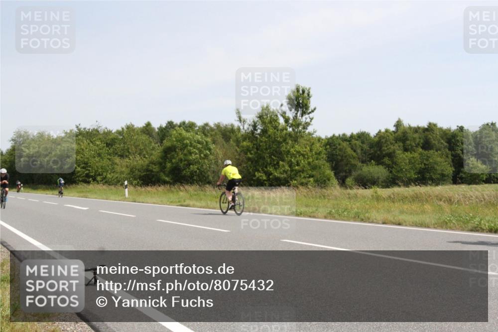 22.06.2025 - Viking Triathlon Yannick Fuchs http://msf.ph/oto/8075432 22.06.2025 11:45:06 Radfahren 117, 185, 273, 446, 449, 451, 618 meine-sportfotos.de