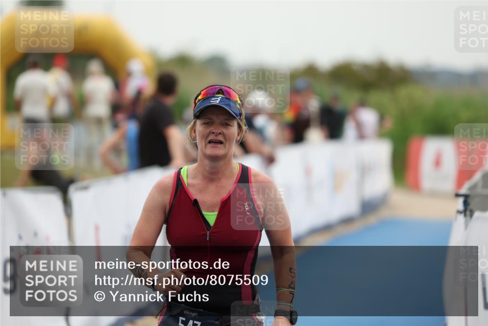 22.06.2025 - Viking Triathlon Yannick Fuchs http://msf.ph/oto/8075509 22.06.2025 16:11:51 Ziel 547 meine-sportfotos.de