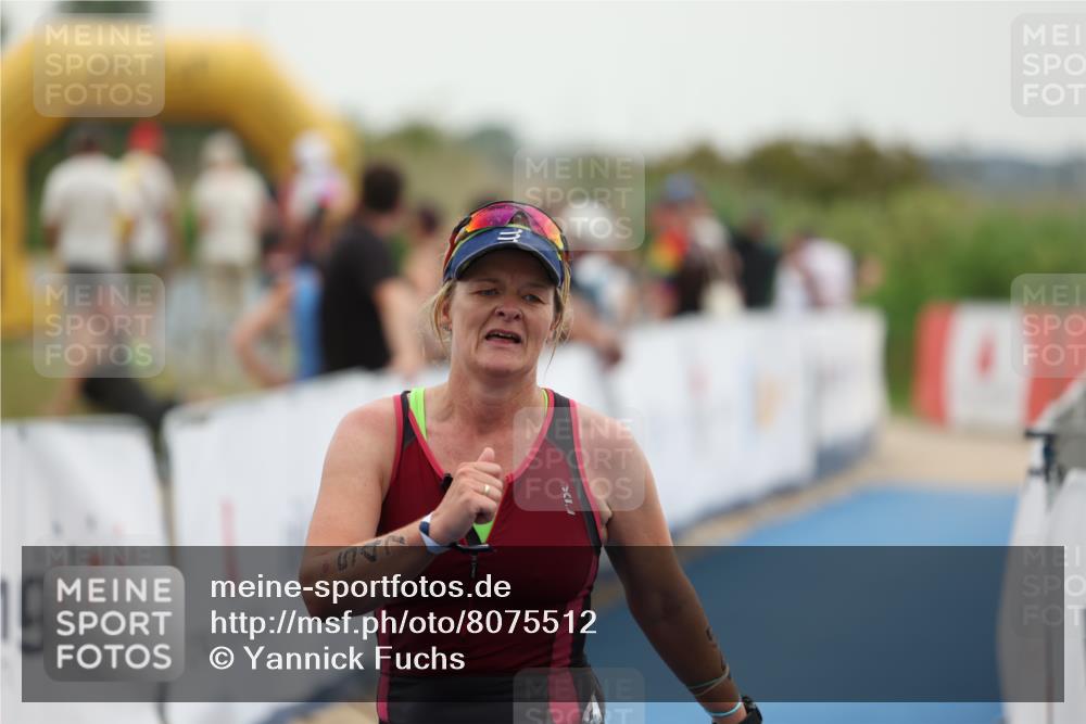 22.06.2025 - Viking Triathlon Yannick Fuchs http://msf.ph/oto/8075512 22.06.2025 16:11:52 Ziel 547 meine-sportfotos.de