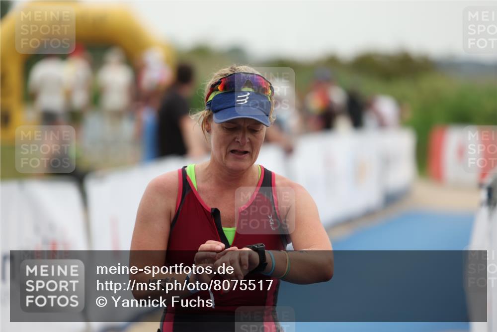 22.06.2025 - Viking Triathlon Yannick Fuchs http://msf.ph/oto/8075517 22.06.2025 16:11:52 Ziel 547 meine-sportfotos.de