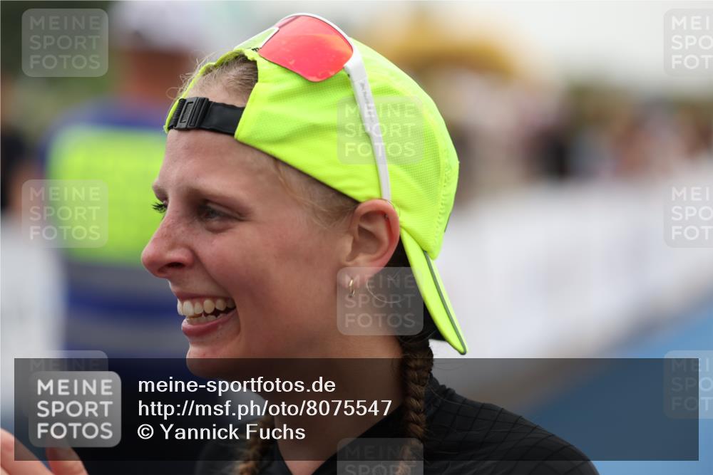 22.06.2025 - Viking Triathlon Yannick Fuchs http://msf.ph/oto/8075547 22.06.2025 16:13:22 Ziel 37 meine-sportfotos.de