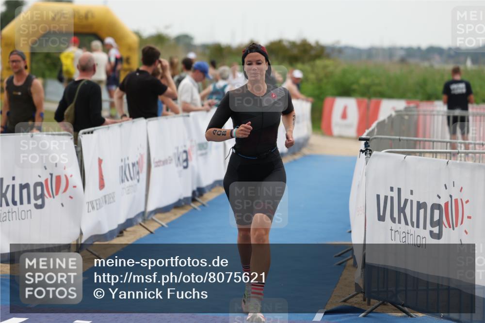 22.06.2025 - Viking Triathlon Yannick Fuchs http://msf.ph/oto/8075621 22.06.2025 16:14:56 Ziel 408 meine-sportfotos.de